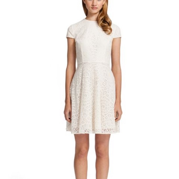 White CeCe Lace dress like new size 0 - Picture 1 of 3